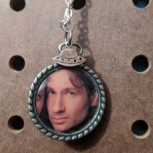 X-Files Fox Mulder Necklace